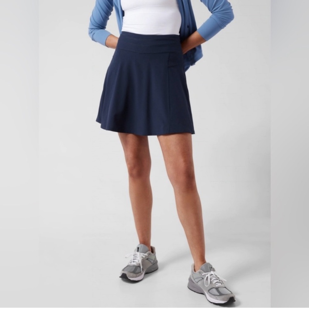 Athleta All Day Skort Jupe Short Navy Blue Tennis Golf Vacation Outdoors Sz 8